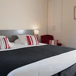 Hotel Logis Du Chêne 2*