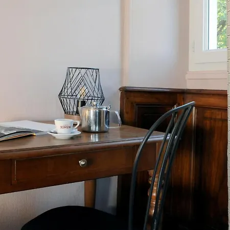 Logis Du Chene 伊特克萨苏