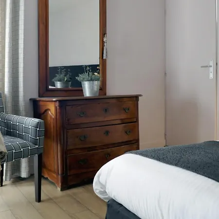 Logis Du Chene 伊特克萨苏