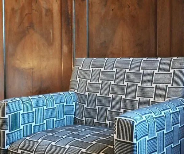 Logis Du Chene Отель Итсасу